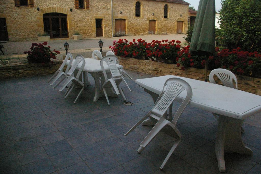 Chambres D'Hotes Du Maine Lalinde Exterior photo